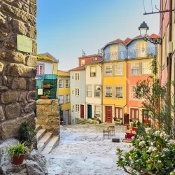 Largo da Pena Ventosa in Porto, Portugal