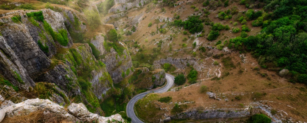 cheddar-gorge-glastonbury-medieval-england-1-day-tour-from-bath