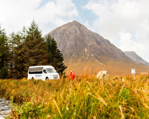Rabbie's tour bus with Mountain