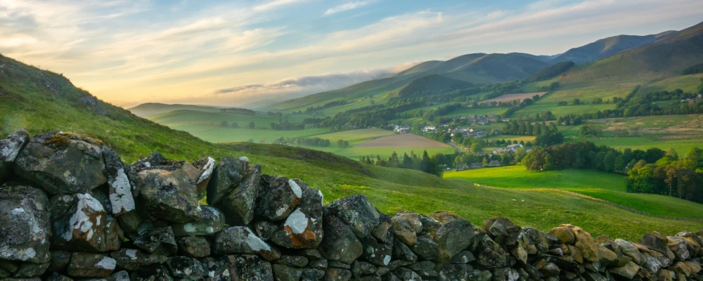 rosslyn-chapel-the-scottish-borders-short-day-tour-from-edinburgh